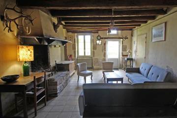 Gîte pour 32 Personnes dans Mézières-sur-Issoire, Région de Bellac, Photo 4