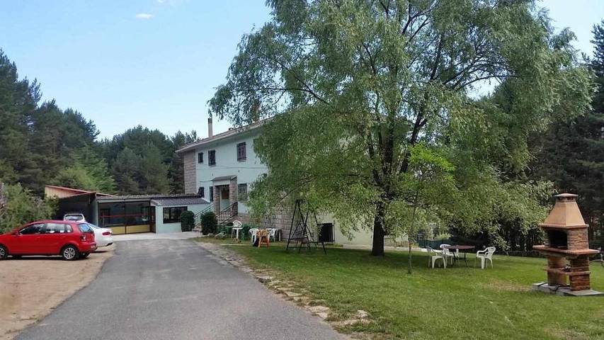 Apartamento para 5 personas, con jardín y vistas, Se admiten mascotas en Navarredonda de Gredos