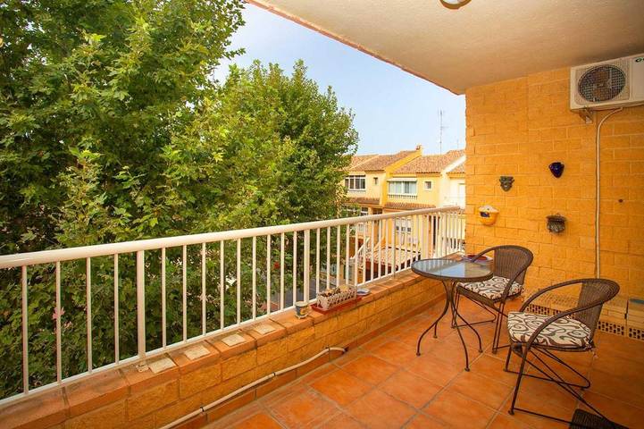 Appartamento per 5 persone, con Balcone e Terrazza a Los Montesinos
