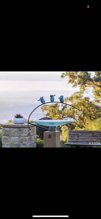 Holiday home for 11 people, with balcony and garden in Eastern Victoria Region