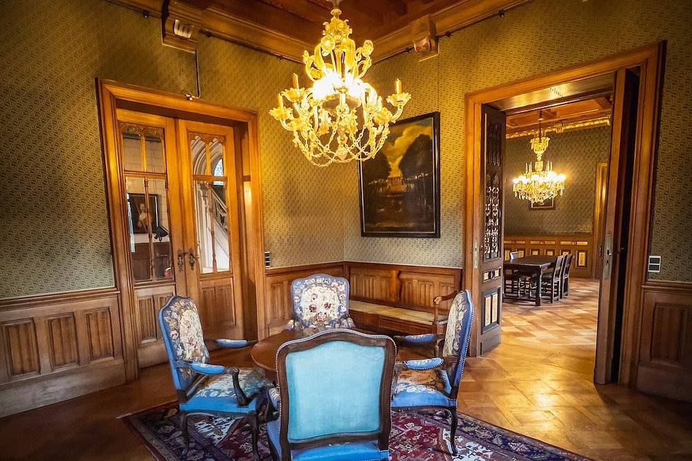 Stunning Castle near Bruges - Immerse in History and Beauty in Bruges, Flandre-Occidentale