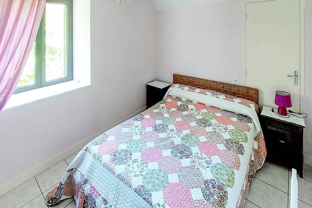 Lovely home in Paulin with kitchen in Paulin, Périgord Noir
