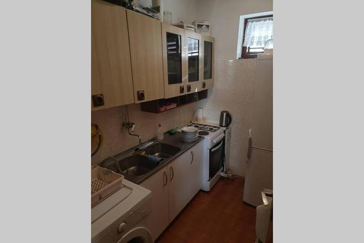 Villa pour 8 personnes, avec jardin et vue à Promajna - 4