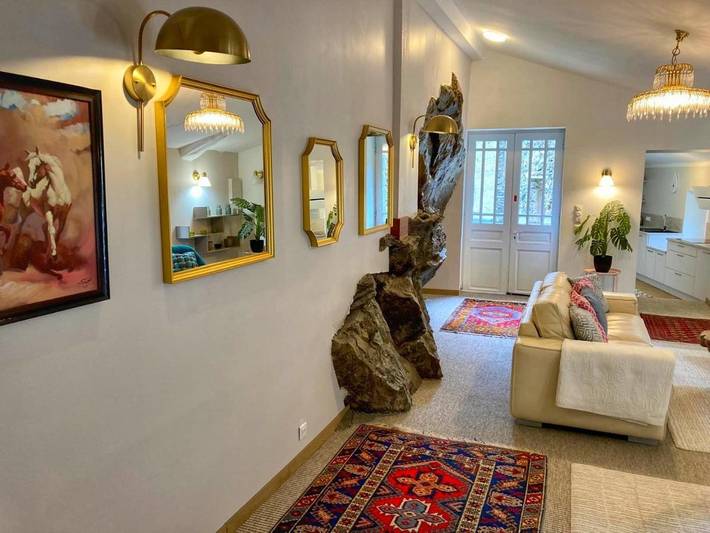 Gîte pour 2 personnes, avec jardin et vue, animaux acceptés à Lastours - 3