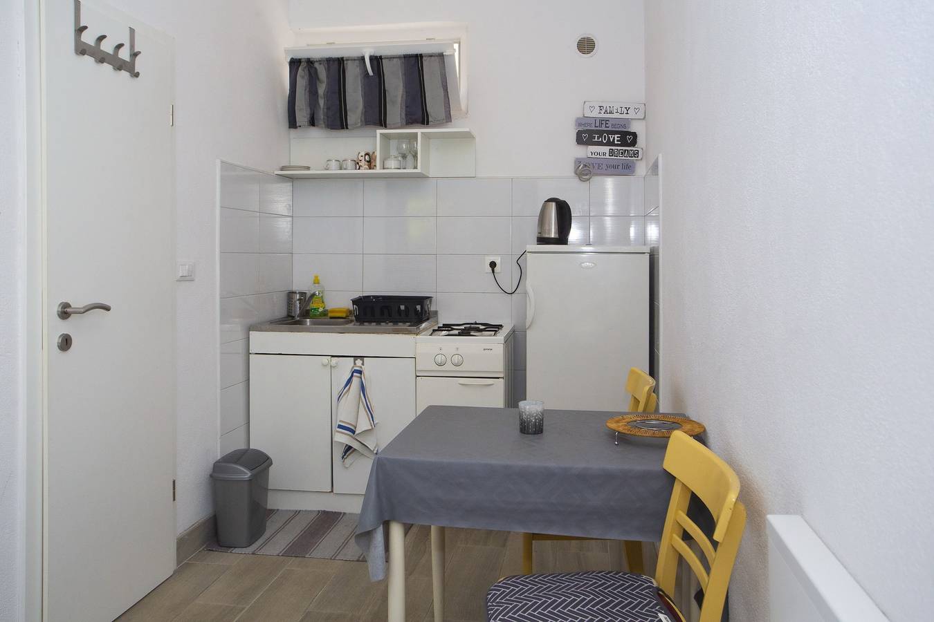 Ganze Wohnung, Studio Appartement mit Terrasse Podgora, Makarska As-12816-c in Podgora, Makarska Riviera