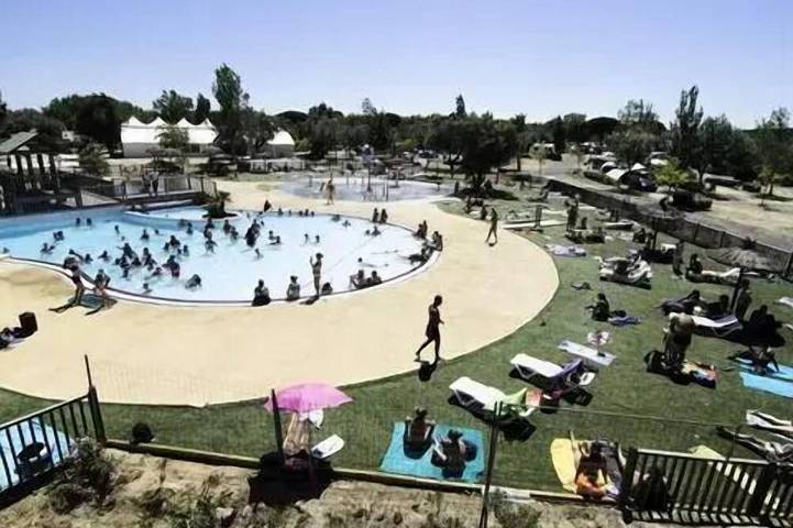 Camping pour 6 personnes à Narbonne - 2