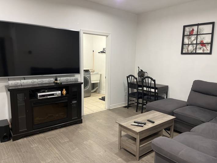 Apartamento para 6 personas, con jardín y vistas al lago en Canadá