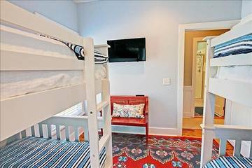 Vacation House for 8 Guests in Emerald Coast, Walton County, Picture 4