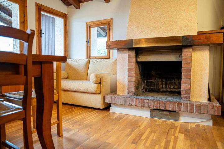 Appartamento per 8 persone, con panorama e balcone in Gallio
