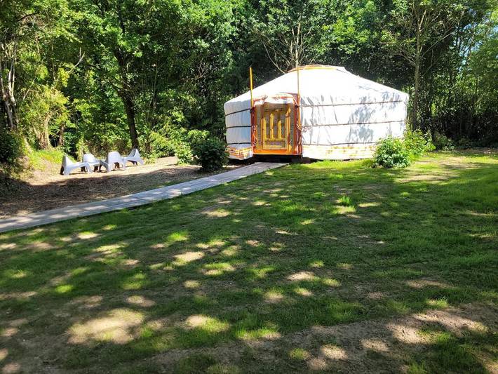 Tente pour 4 personnes, avec jardin et jacuzzi dans le Calvados - 3