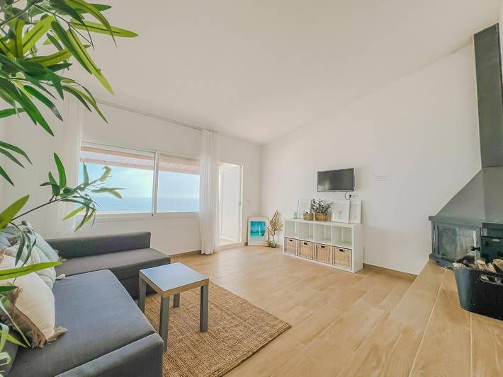 Location de vacances pour 4 personnes, avec Vue sur l’océan et Terrasse à Calafat