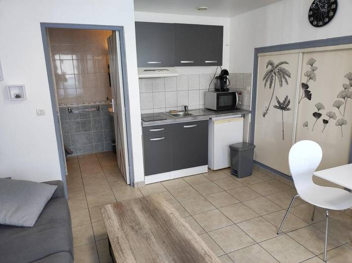 Gîte pour 2 personnes, avec terrasse à Saint-Pierre-de-Plesguen - 4