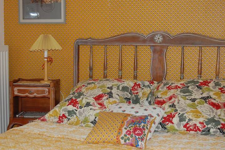 Gîte pour 4 personnes, avec jardin ainsi que piscine et terrasse à Upie - 2