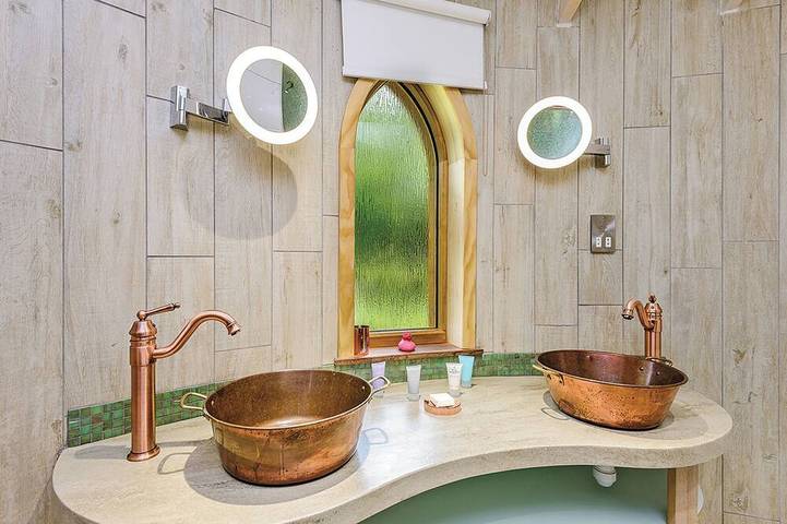 Woodside Bay Baumhaus in Wootton Bridge, Isle of Wight