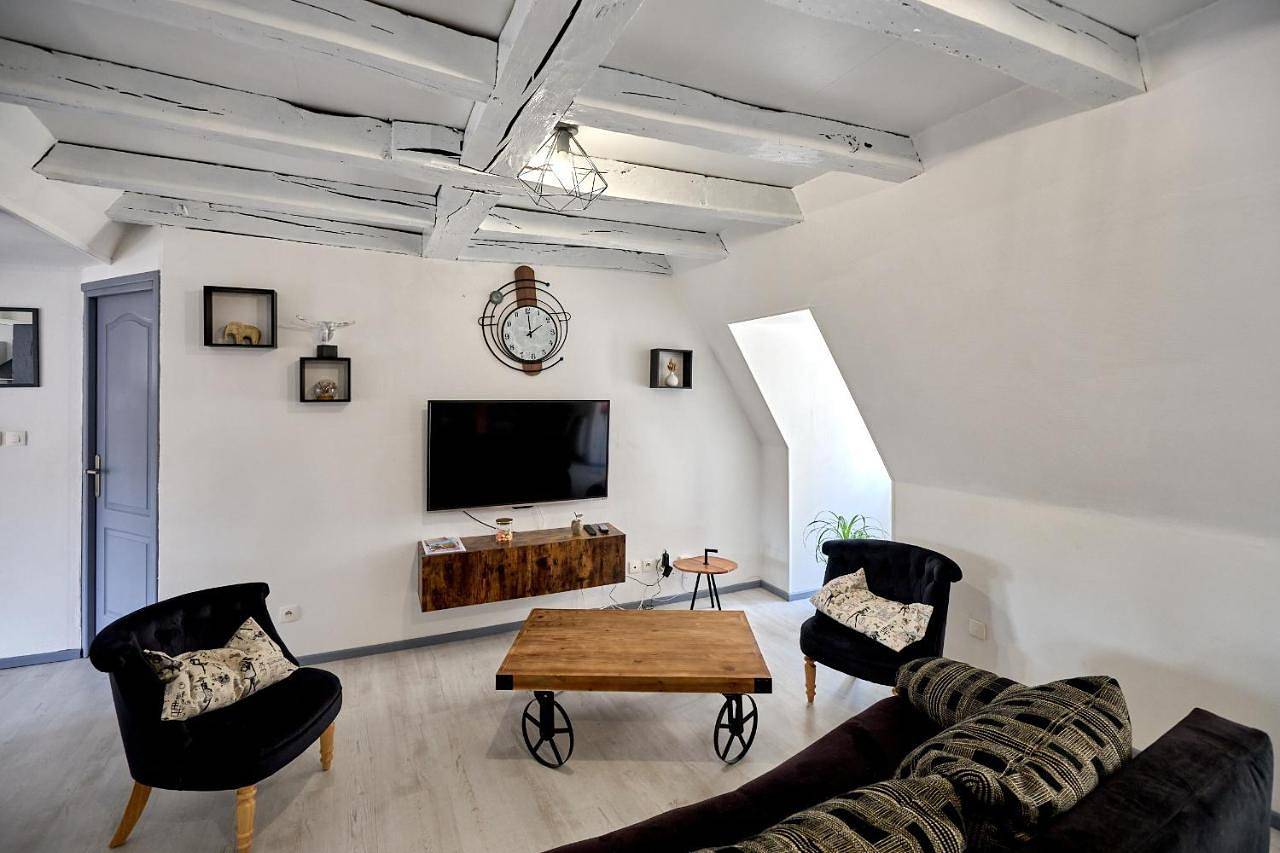 Appartement entier, Appartement de caractère, charme in Nevers, Nièvre