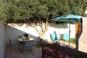 Gîte pour 4 Personnes dans Puisserguier, Région de Béziers, Photo 2