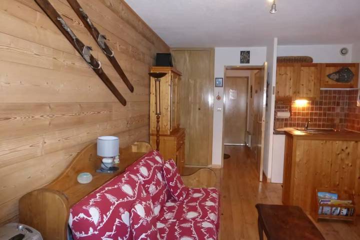 Gîte pour 4 personnes, avec terrasse dans Office de Tourisme de Pra-Loup - 2