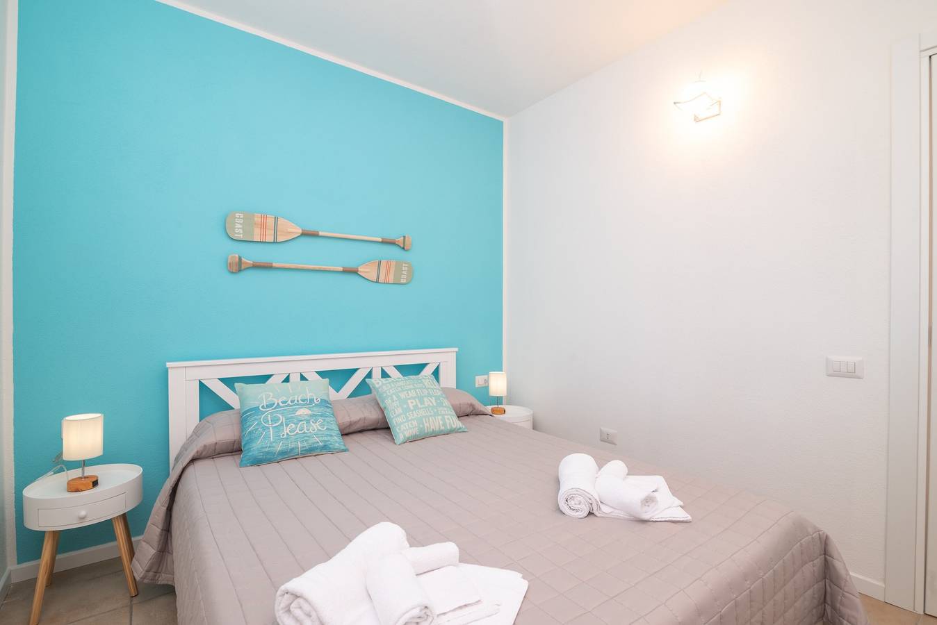 Ganze Wohnung, Ferienwohnung 'Villa Clelia' mit privater Terrasse, privatem Garten, Klimaanlage und Wlan in Palau (dorf), Palau (Sardinien)