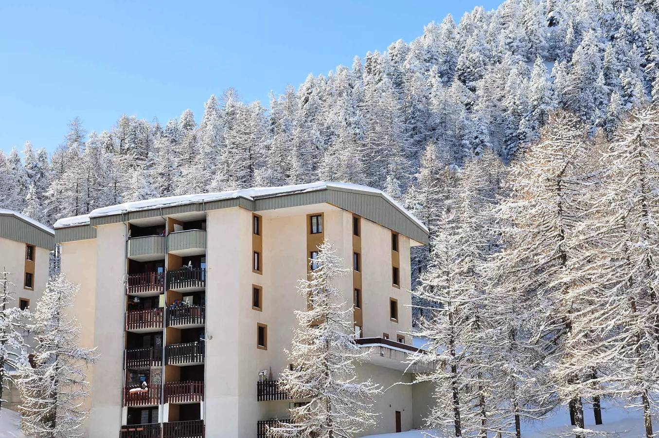 Geheel appartement, Groot appartement aan de voet van de pisten in Montgenèvre, Briançon en omgeving