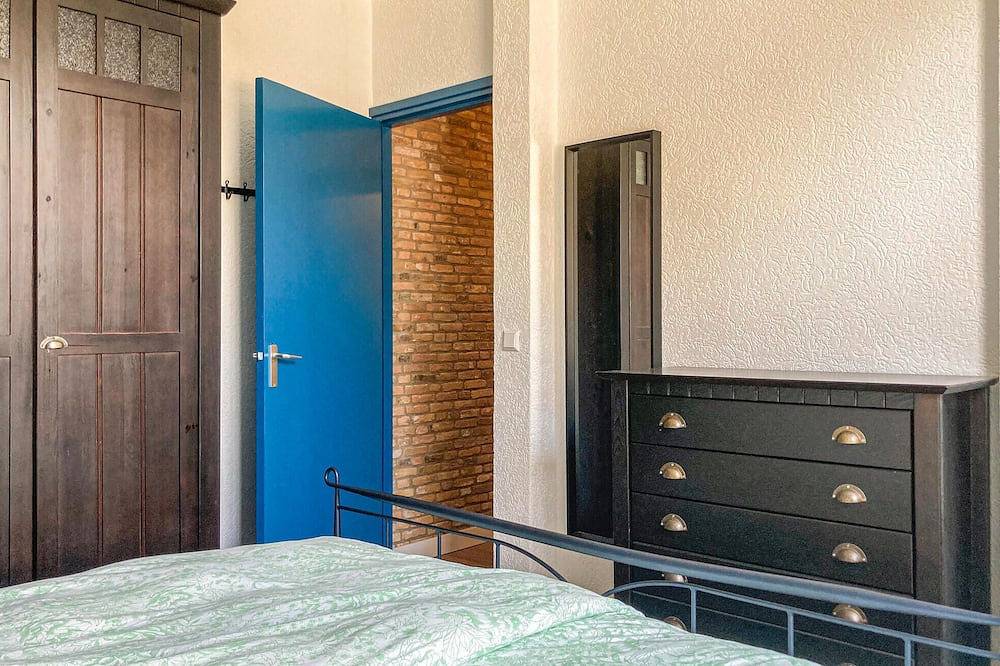 2 bedroom awesome home in Loon op Zand in Loon op Zand, North Brabant
