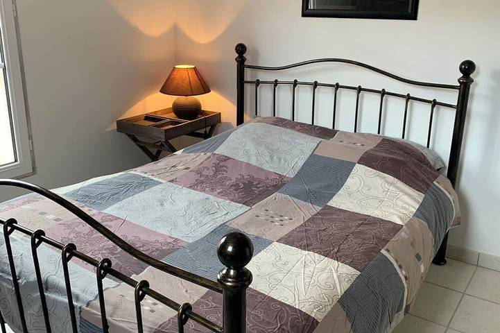 Location de vacances pour 8 personnes, avec Terrasse et Jardin à Collobrières - 2