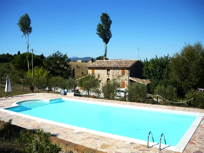 Appartamento vacanze per 6 persone, con giardino e piscina nonché panorama - 1