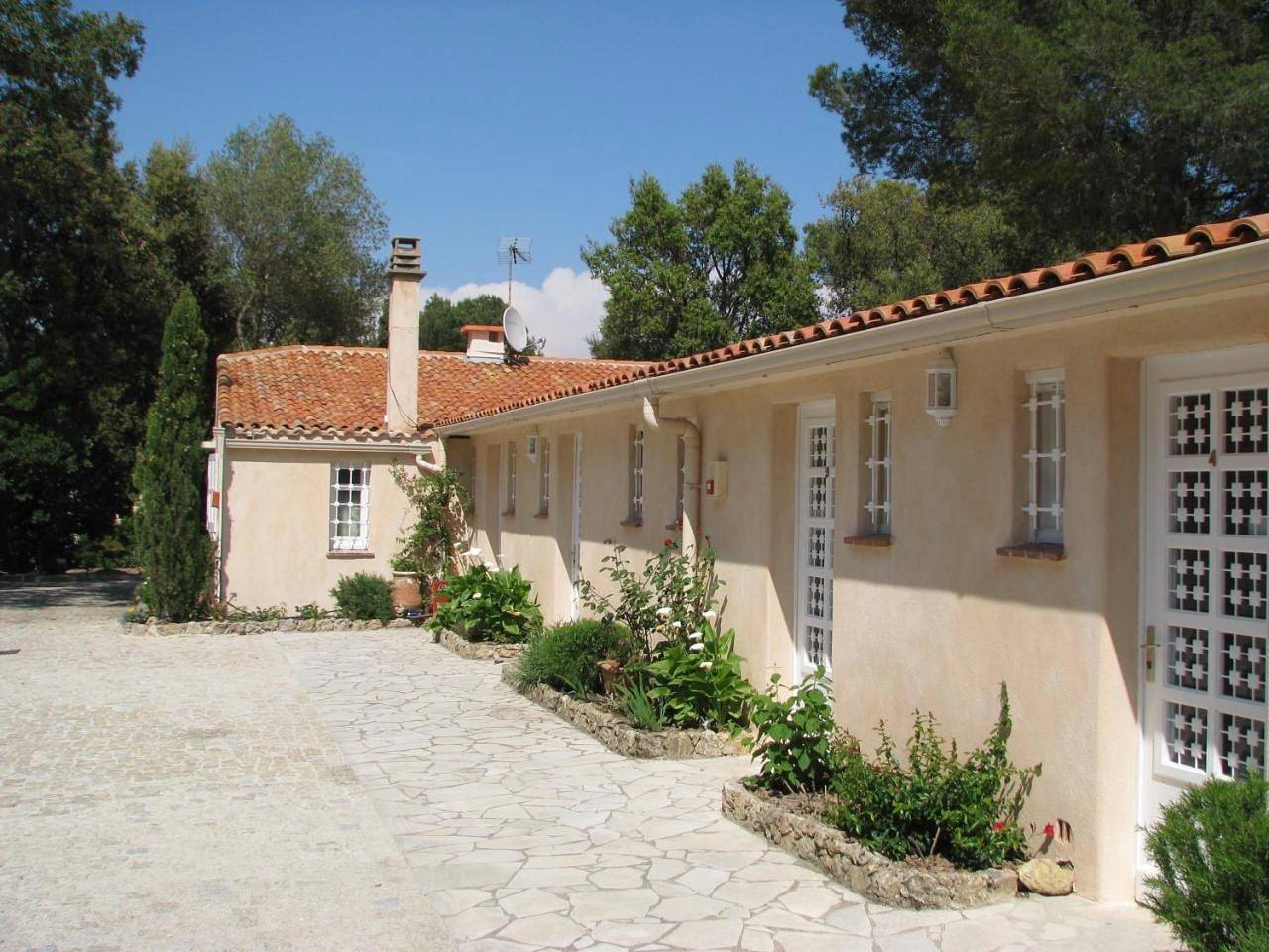 Athéna Motel in Saint-Aygulf, Fréjus
