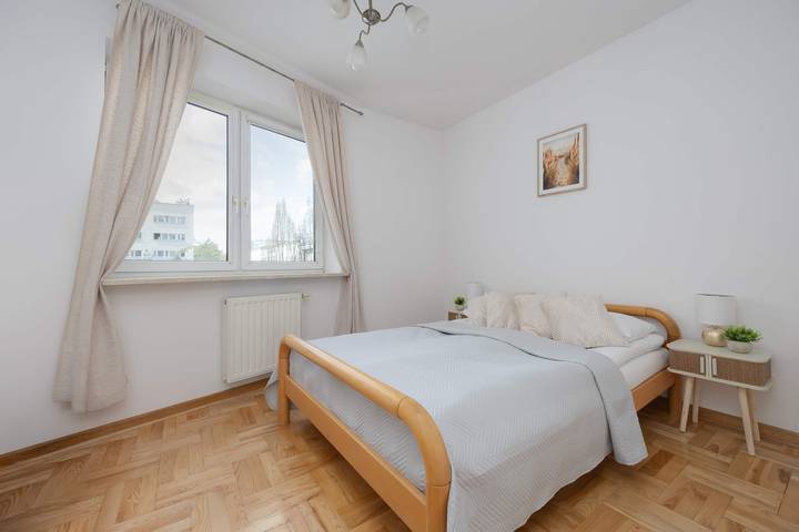 Apartament wakacyjny dla 4 osób, z taras, zwierzęta dozwolone w Żoliborz