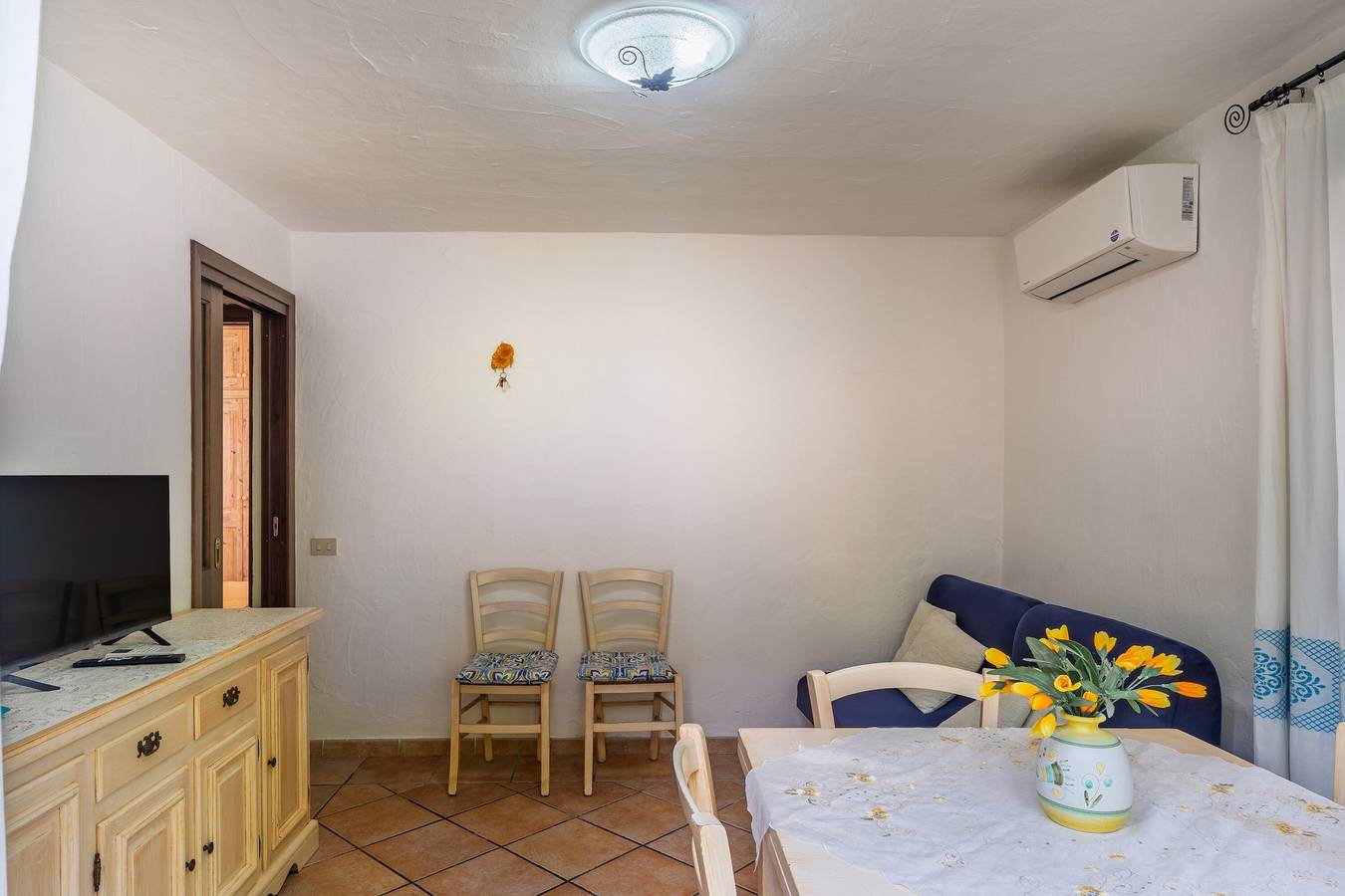 Villetta Mirto Pittulongu: Casa Vacacional con Wi-Fi y Aire Acondicionado in Pittulongu, Costa Smeralda