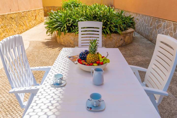 Can Pedro Ros - Schönes Chalet mit Terrasse in s’Illot und kostenlosem Wlan in S'Illot Cala Morlanda, Manacor