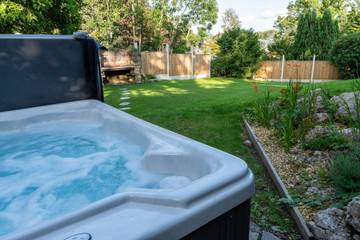 Cottage for 26 People in Cumbria, North West England, Photo 2