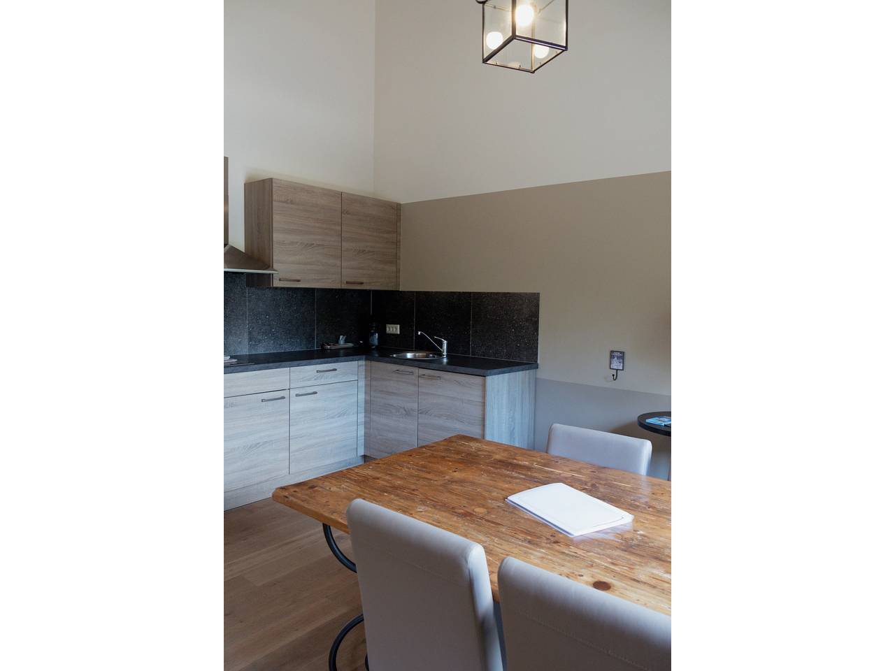 Geheel appartement, Luxe Appartement op begane grond in Valkenburg. in Valkenburg, Limburg
