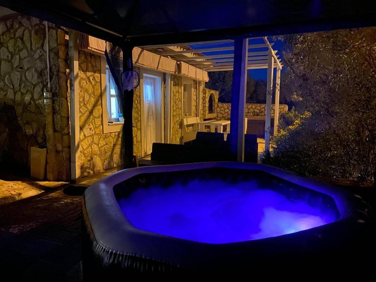 2-Zimmer-Haus mit Terrasse und Meerblick Sveti Jakov (Losinj) K-24017 in Cunski, Kvarner Inseln