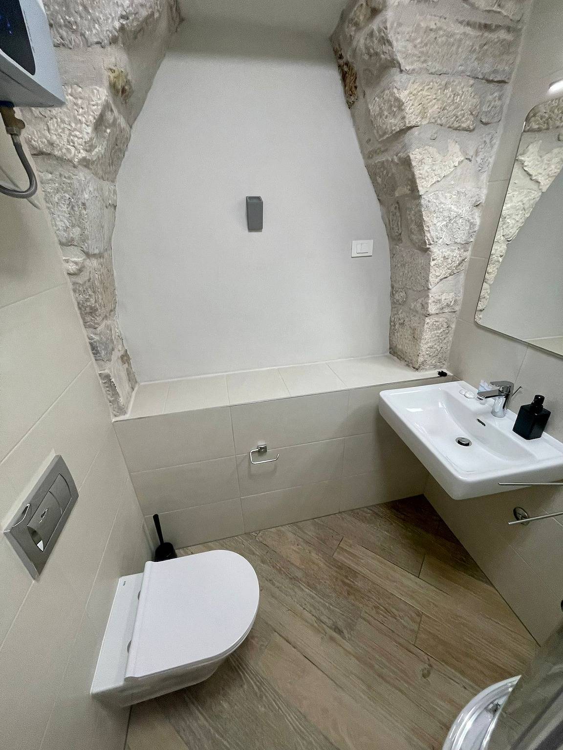 Entire studio, Dominium Premium Location Suites Studio apartment ground floor in Dubrovnik, Grad Dubrovnik
