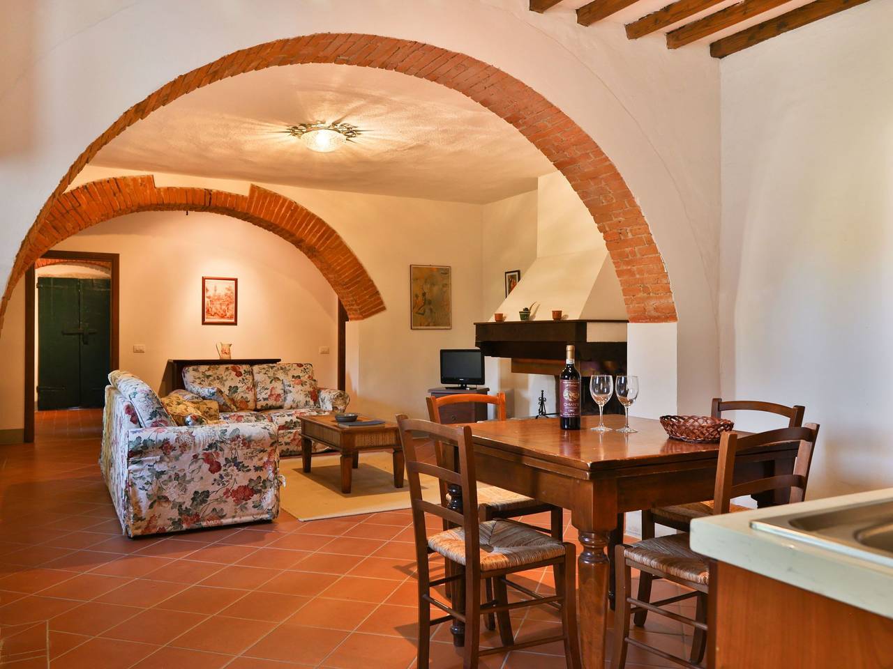Apartamento entero, Schönes 1-Zimmer-Apartment in Reggello, Valdarno