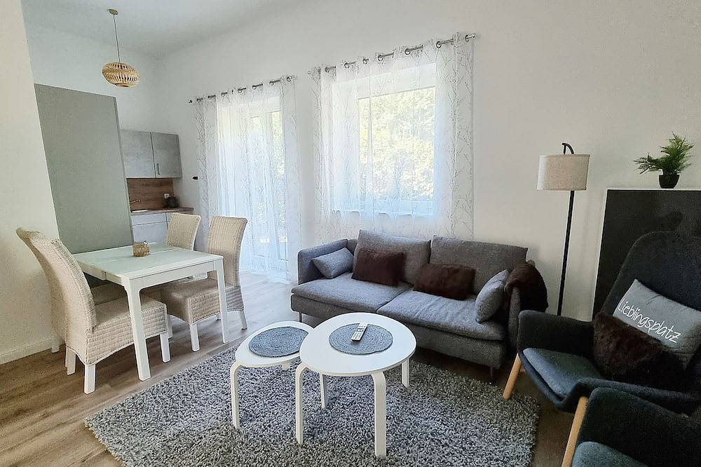 Ganze Wohnung, \"Steuerbord\" - Moderne Ferienwohnung in Varel in Langendamm, Varel