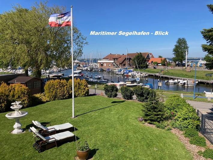 Ferienhaus für 2 Personen, mit Terrasse und Garten in Langballigau