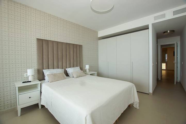 Appartement entier, Stupa Hills 2bed with sea view , spa , indoor pool in Torrequebrada, Benalmádena