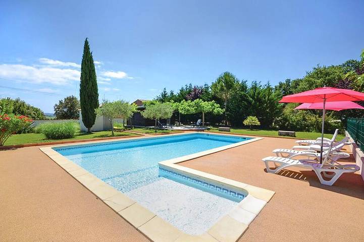 Location de vacances pour 6 personnes à Montignargues