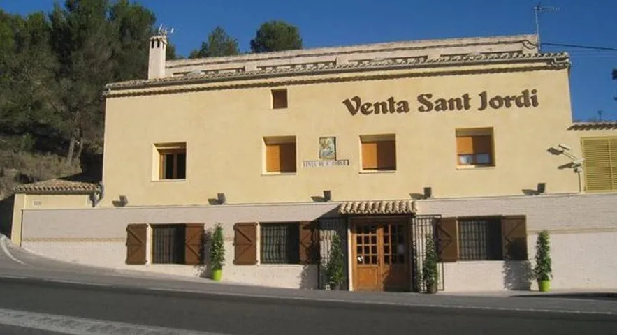 Hôtel pour 18 personnes, avec vue et terrasse - 1