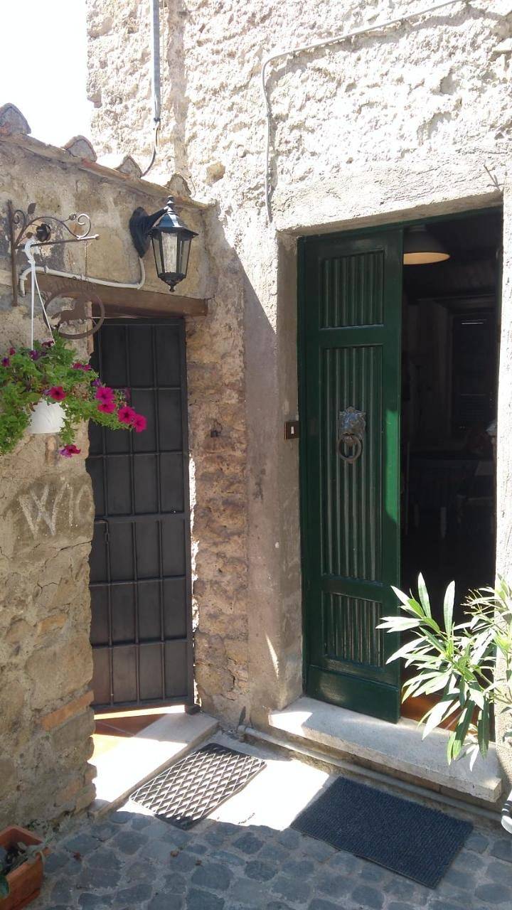 La Torretta del Lago in Anguillara Sabazia, Lago di Bracciano