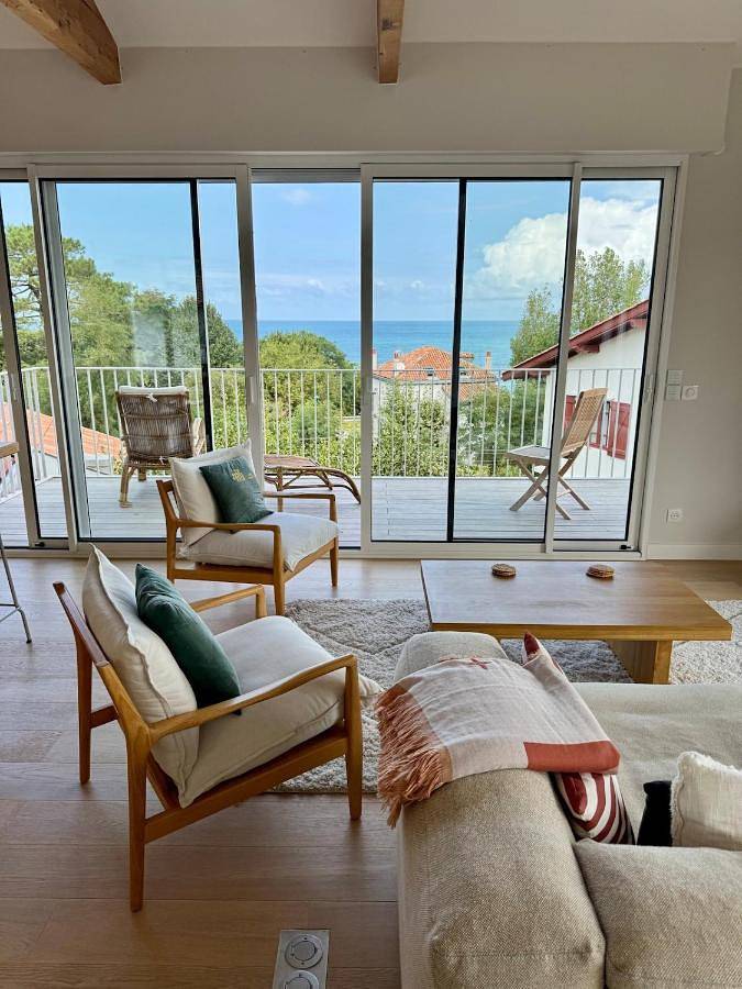 Location de vacances pour 5 personnes, avec vue et jardin à Guéthary - 2