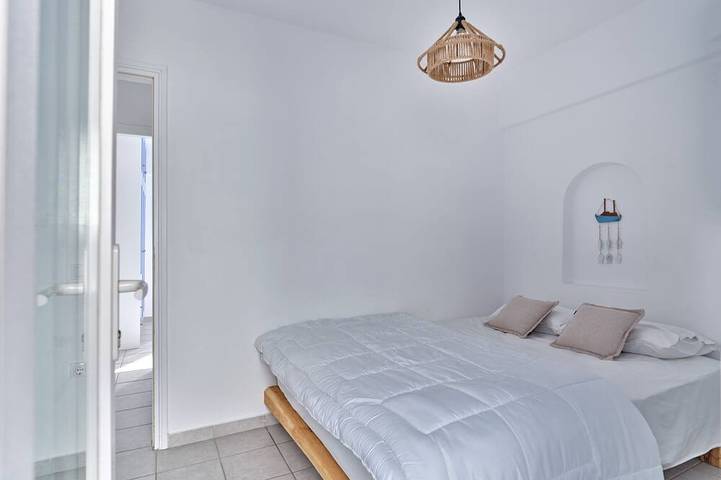 Gîte pour 6 personnes, avec balcon dans Píso Livádi - 3