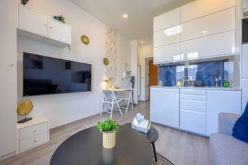 Gîte pour 2 personnes, avec piscine dans Parc du Bois Vidal