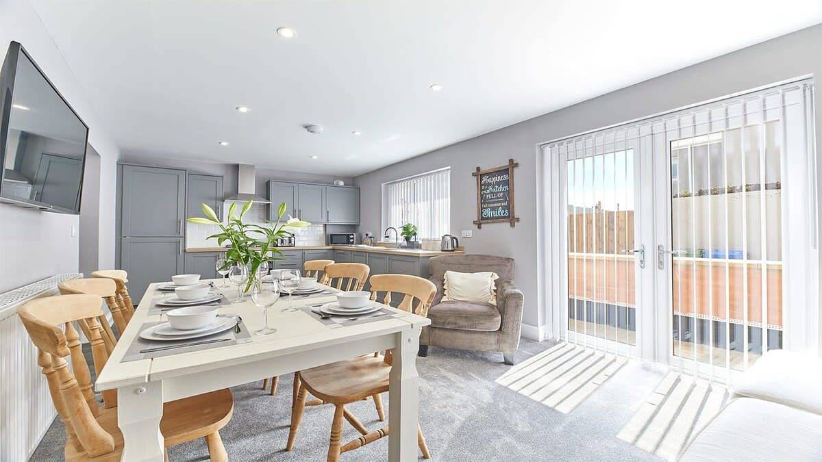 Host & Stay | Sea Breeze in Amble, Northumberland