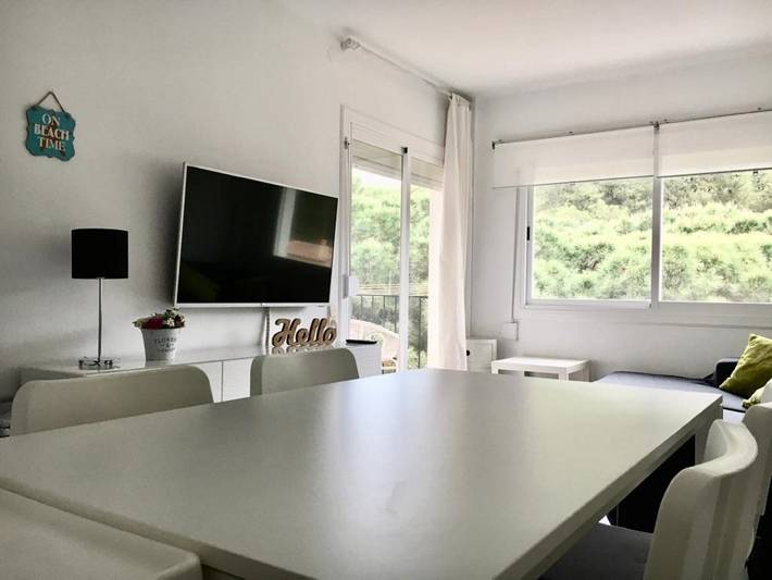 Ganze Wohnung, Helle Wohnung in Playa de Pals mit Gemeinschaftspool in Pals, Costa Brava