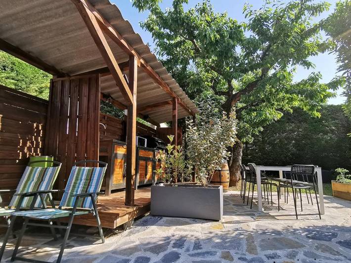 Maison d’hôte pour 3 personnes, avec bassin pour enfant et piscine ainsi que terrasse et jacuzzi dans les Gorges du Tarn - 2