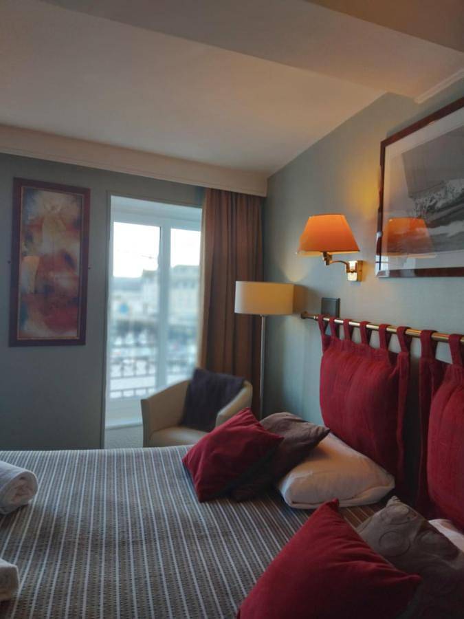 Hôtel pour 4 personnes, avec terrasse, animaux acceptés dans Office De Tourisme De Cherbourg Cotentin - 2