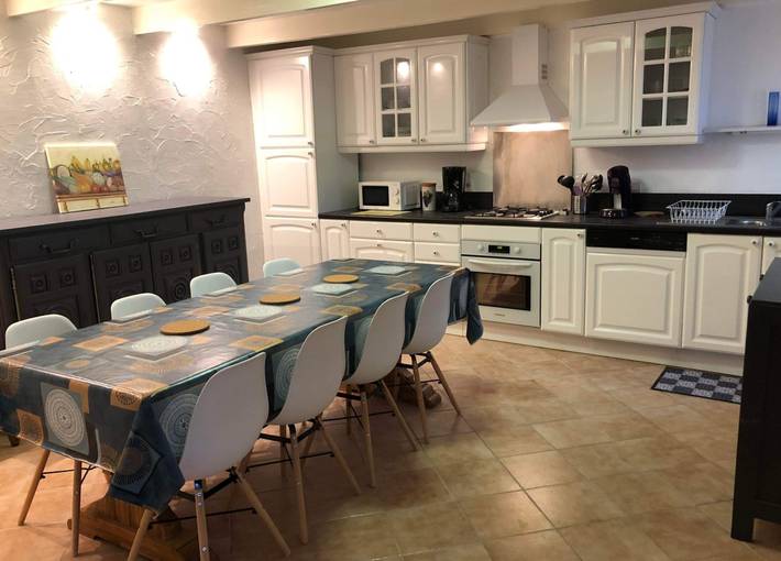 Gîte pour 5 personnes, avec terrasse dans La Roche-Jaudy - 3