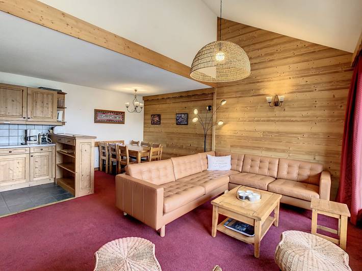 Chalet pour 8 personnes, avec piscine et terrasse dans La Toussuire